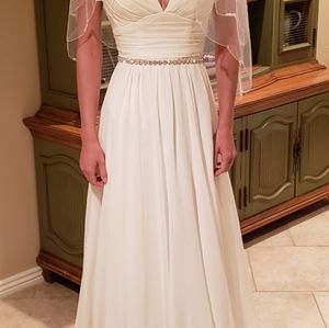Brand new wedding dress
